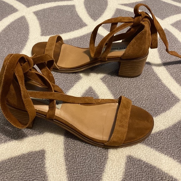 Steve Madden Lace Up Sandal Heels - Picture 6 of 8